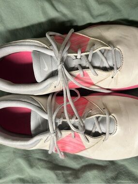 Nike Women’s White and Pink Athletic Golf Shoes